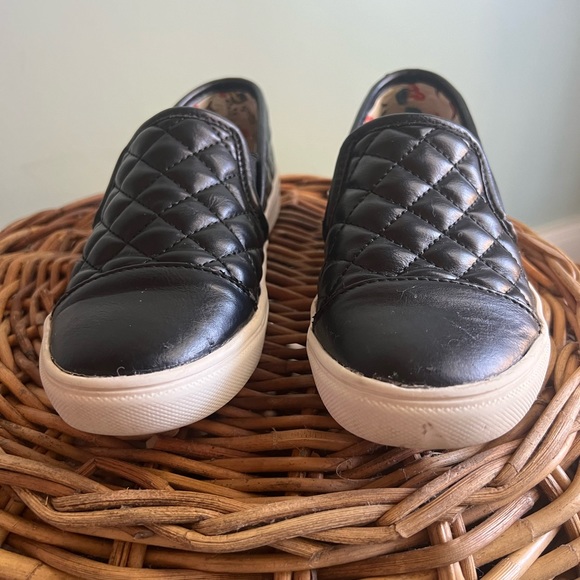 Steve Madden, Zaander Slip-On girls Sneaker black size 1 - Picture 2 of 6